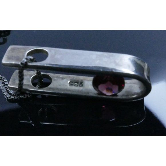 Modernist Sterling Silver Pendant Necklace With Garnet Gemstone On Long Box Chai - Picture 6 of 13